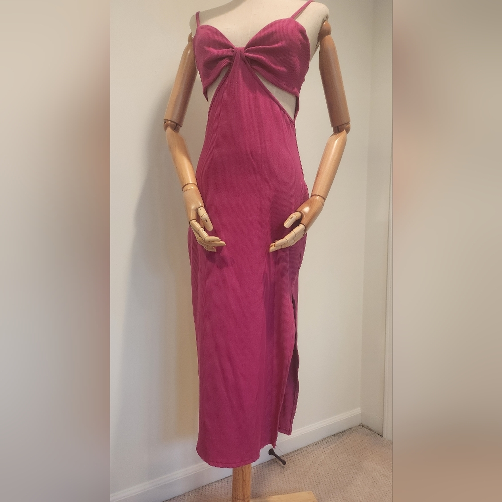 Magenta-pink bebe dress
